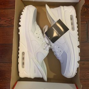 AIR MAX